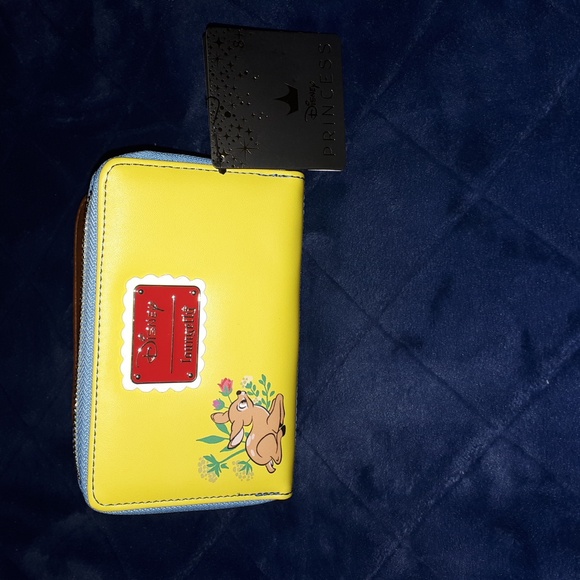 Loungefly~Disney~Snow White Wallet - Picture 2 of 7